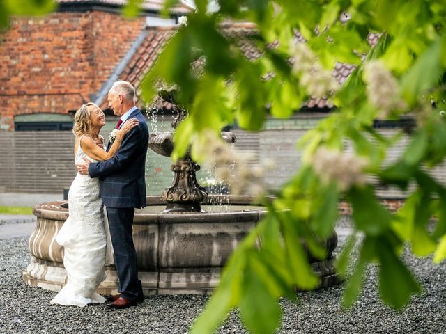 MIKE and VANESSA's Wedding in Willerby, East Riding of Yorkshire 195