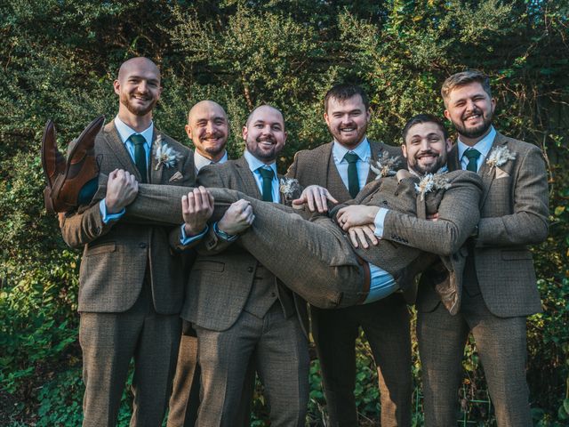 Ben and Sammy&apos;s Wedding in Hull, East Riding of Yorkshire 2