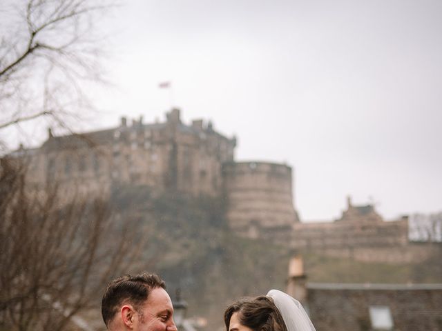 Brian and Edyta&apos;s Wedding in Edinburgh, Lothian &amp; Borders 31