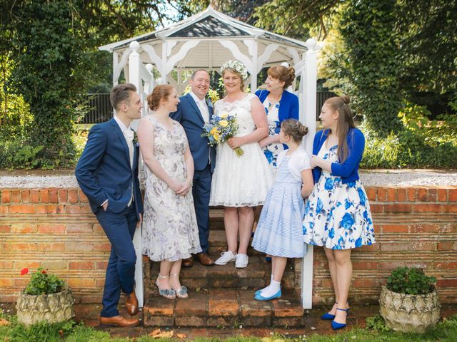 Sam and Cathy&apos;s Wedding in Pangbourne, Berkshire 30