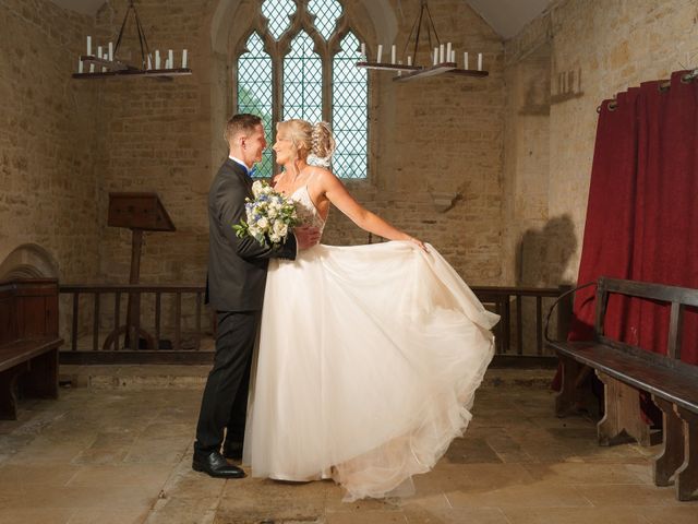 Kelly and Dean&apos;s Wedding in Buckingham, Buckinghamshire 7