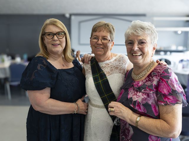 Steve and Fiona's Wedding in Luton, Bedfordshire 36