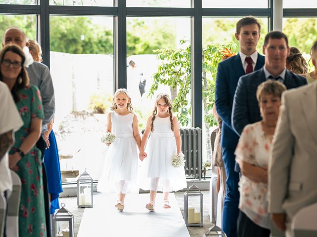 NATALIE and ELISHA's Wedding in Hull, East Riding of Yorkshire 54