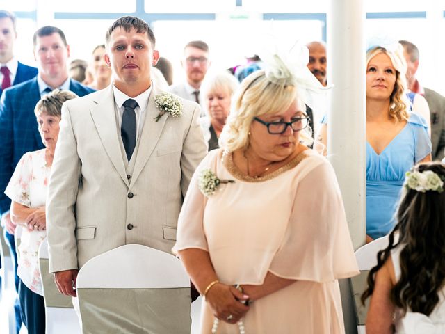 NATALIE and ELISHA's Wedding in Hull, East Riding of Yorkshire 59