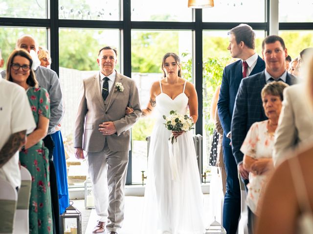 NATALIE and ELISHA's Wedding in Hull, East Riding of Yorkshire 63