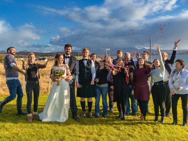 Oktay and Ute&apos;s Wedding in Kyle of Lochalsh, Highlands 30