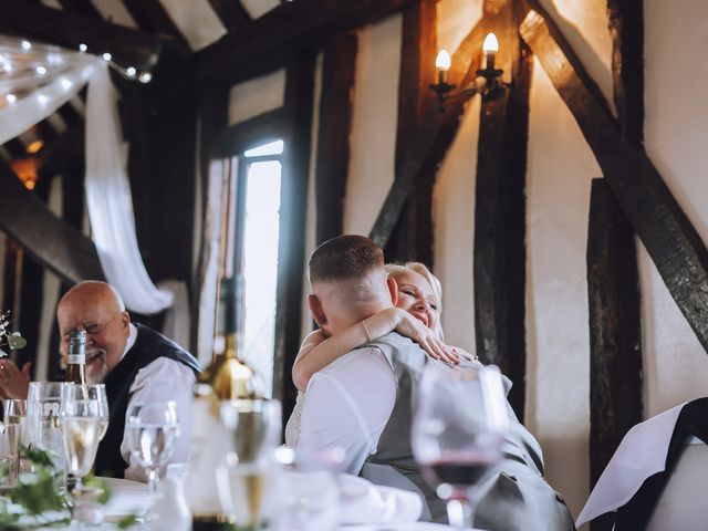 Jack and Hannah&apos;s Wedding in Weybridge, Surrey 26