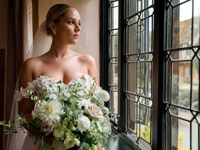 Jack and Willow&apos;s Wedding in Burford, Oxfordshire 16