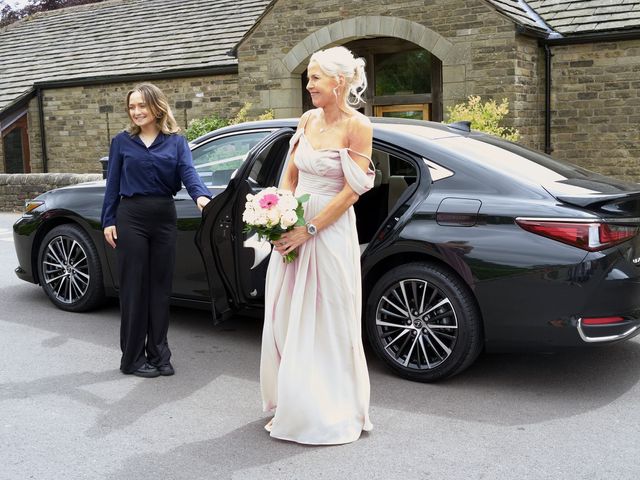 Darren and Joanne's Wedding in Oldham, Greater Manchester 17