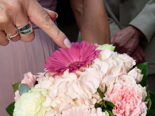 Darren and Joanne's Wedding in Oldham, Greater Manchester 23