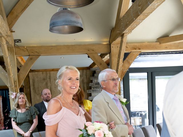 Darren and Joanne's Wedding in Oldham, Greater Manchester 29