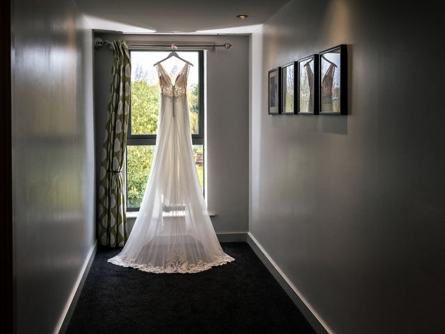 ROB and LOTI's Wedding in Hull, East Riding of Yorkshire 2