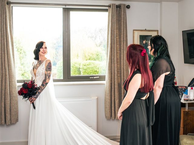ROB and LOTI's Wedding in Hull, East Riding of Yorkshire 34
