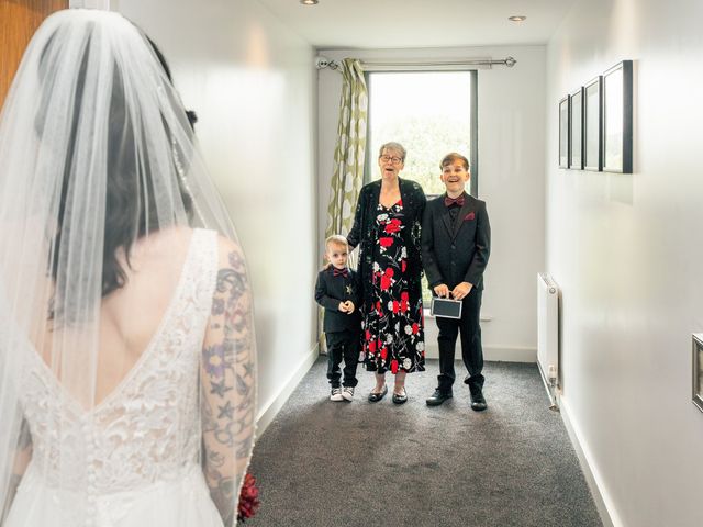 ROB and LOTI's Wedding in Hull, East Riding of Yorkshire 35