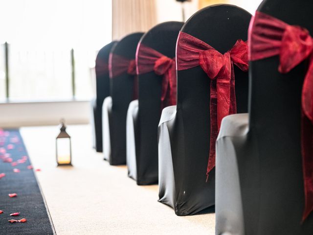 ROB and LOTI's Wedding in Hull, East Riding of Yorkshire 47