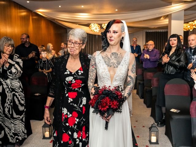 ROB and LOTI's Wedding in Hull, East Riding of Yorkshire 58