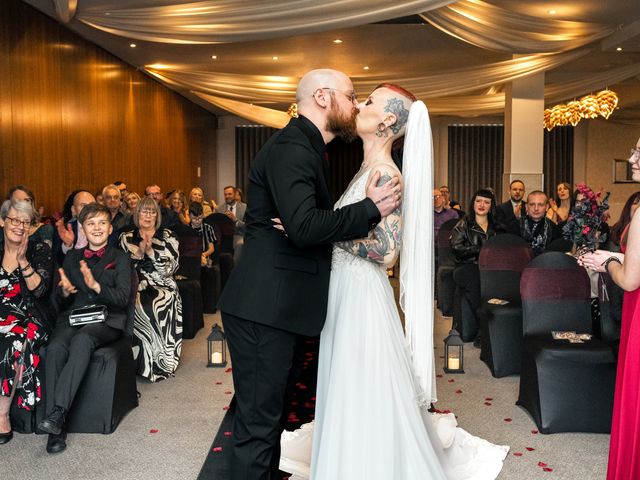 ROB and LOTI's Wedding in Hull, East Riding of Yorkshire 86