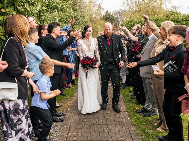 ROB and LOTI's Wedding in Hull, East Riding of Yorkshire 105