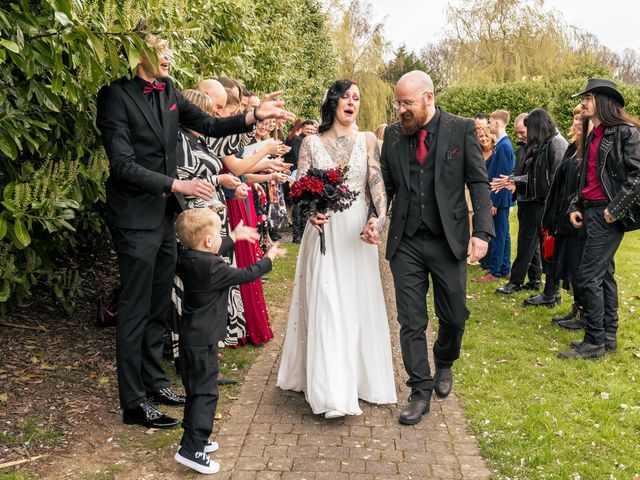 ROB and LOTI's Wedding in Hull, East Riding of Yorkshire 109