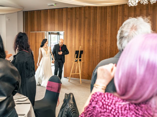 ROB and LOTI's Wedding in Hull, East Riding of Yorkshire 127