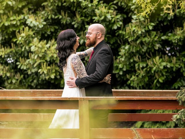 ROB and LOTI's Wedding in Hull, East Riding of Yorkshire 180