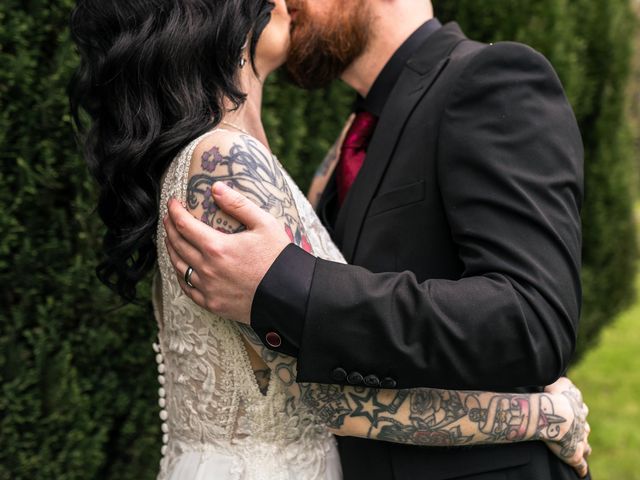 ROB and LOTI's Wedding in Hull, East Riding of Yorkshire 202