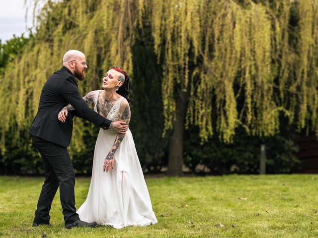 ROB and LOTI's Wedding in Hull, East Riding of Yorkshire 215