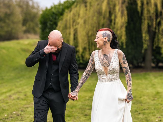 ROB and LOTI's Wedding in Hull, East Riding of Yorkshire 217