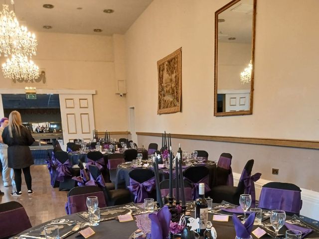 Chris  and Lorna's Wedding in Nottingham, Nottinghamshire 5