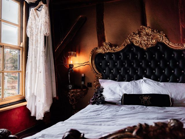 Mike and Amber's Wedding in Beaconsfield, Buckinghamshire 1