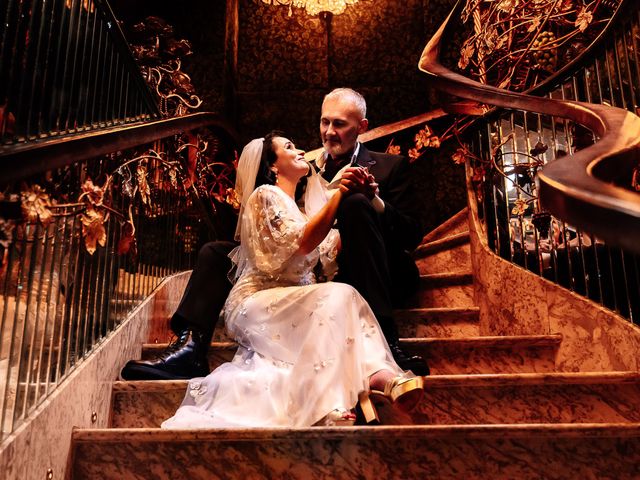 Mike and Amber's Wedding in Beaconsfield, Buckinghamshire 22