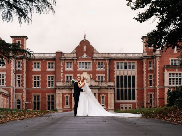 Liam and Ellie-Louise&apos;s Wedding in Wokingham, Berkshire 35