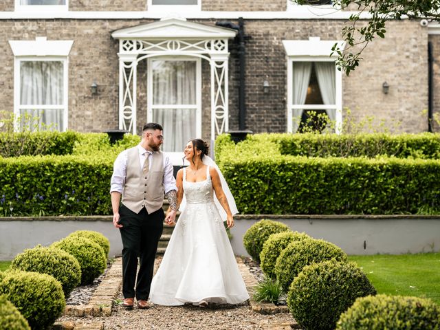 AIDAN and EMILY's Wedding in Hull, East Riding of Yorkshire 155