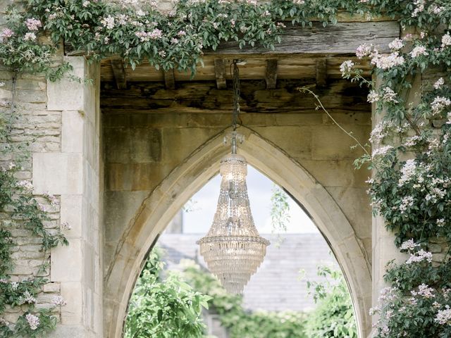 Ollie and Amabel&apos;s Wedding in Chippenham, Wiltshire 58