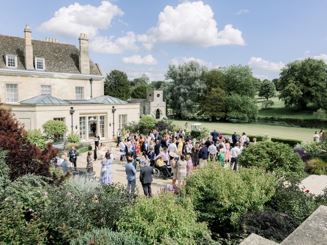 James and Siobhan&apos;s Wedding in Swanmore, Hampshire 3