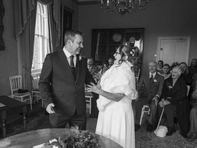 James and Michelle's Wedding in Aylesbury, Buckinghamshire 4