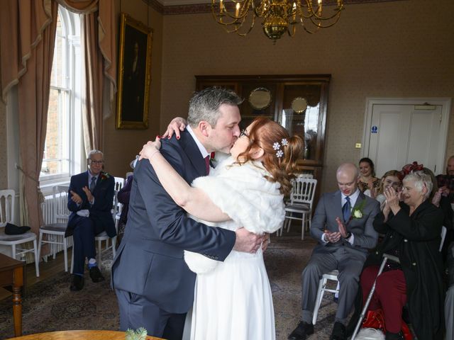 James and Michelle's Wedding in Aylesbury, Buckinghamshire 5