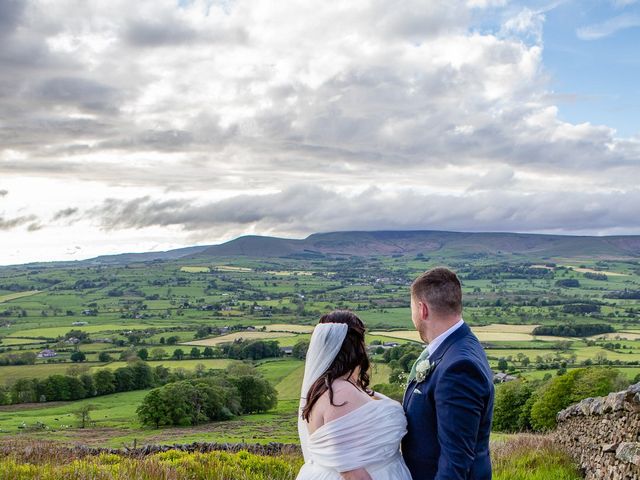 Sam and Kelly&apos;s Wedding in Clitheroe, Lancashire 31