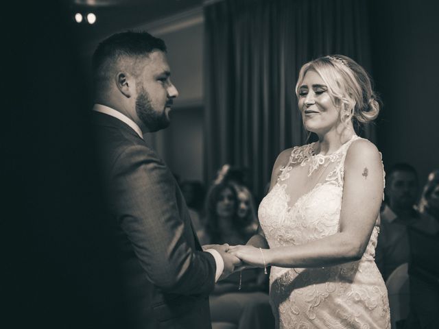 Darryl and Lindsey&apos;s Wedding in Wrexham, Cheshire 5