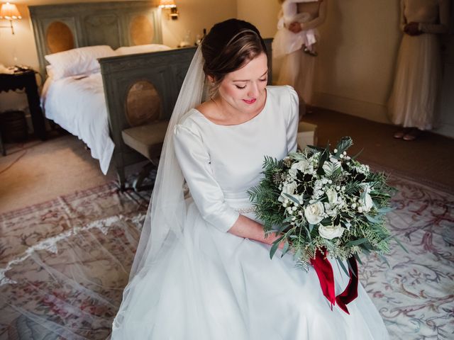 Harry and Virginia&apos;s Wedding in Henley On Thames, Oxfordshire 45