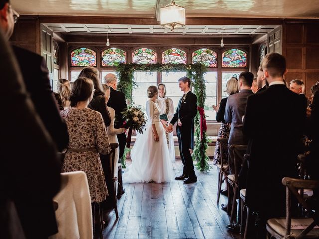 Harry and Virginia&apos;s Wedding in Henley On Thames, Oxfordshire 59