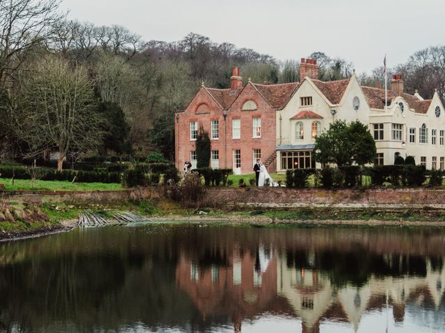 Harry and Virginia&apos;s Wedding in Henley On Thames, Oxfordshire 83