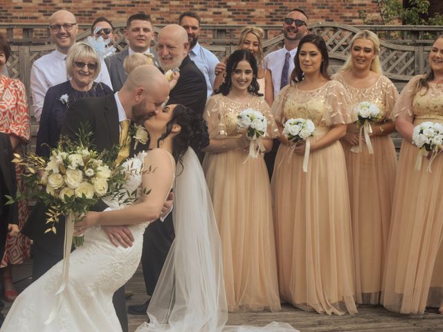 Adam and Elisabete&apos;s Wedding in Scunthorpe, Lincolnshire 21