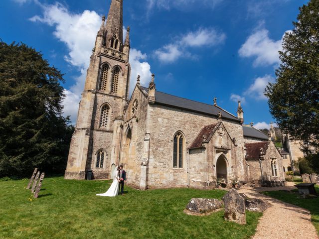 Brad and Lorna&apos;s Wedding in Salisbury, Wiltshire 53