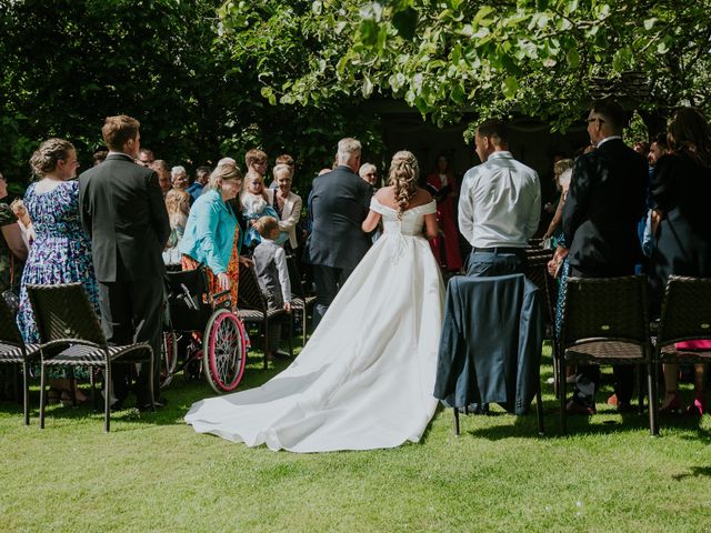 Matt and Louise&apos;s Wedding in Pyecombe, East Sussex 2