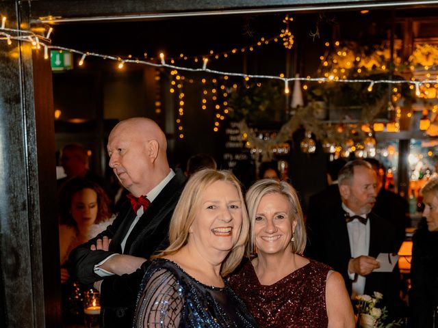 Elizabeth and Dan's Wedding in Putney, South West London 9