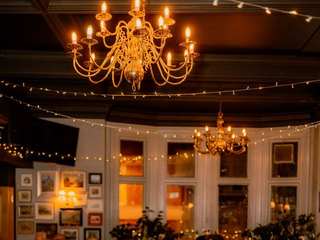 Elizabeth and Dan's Wedding in Putney, South West London 25