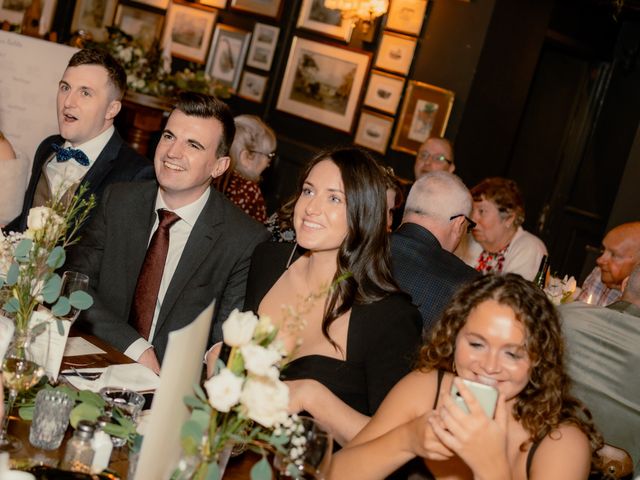 Elizabeth and Dan's Wedding in Putney, South West London 54