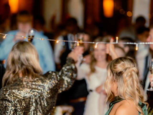 Elizabeth and Dan's Wedding in Putney, South West London 108