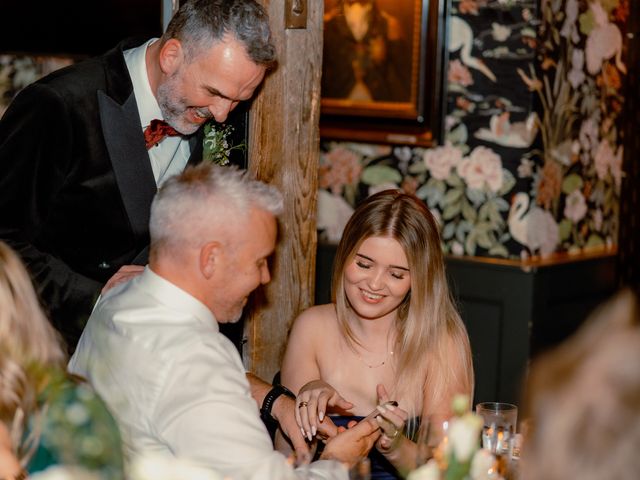 Elizabeth and Dan's Wedding in Putney, South West London 116